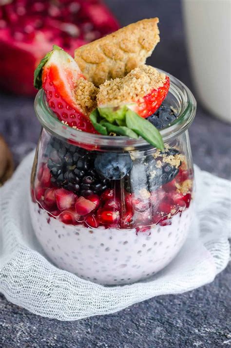 Chia Seed Pudding Vs Greek Yogurt at Caitlyn Lavater blog
