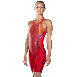 Speedo एलजेडआर रेसर एक्स क्लोज्डबैक नीस्किन