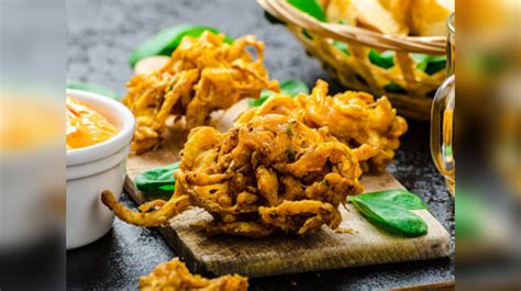Pakoda Recipes: 3 ways to make tasty pakodas without deep frying