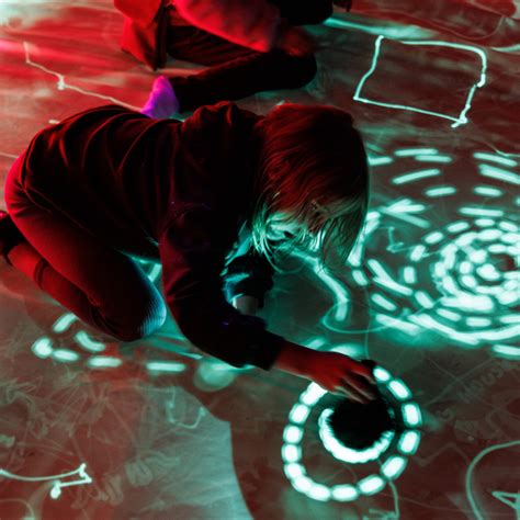 Glow and Tell - Junction Arts Festival