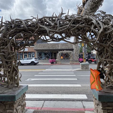 WORLD'S LARGEST ELKHORN ARCH (2026) All You Need to Know BEFORE You Go ...