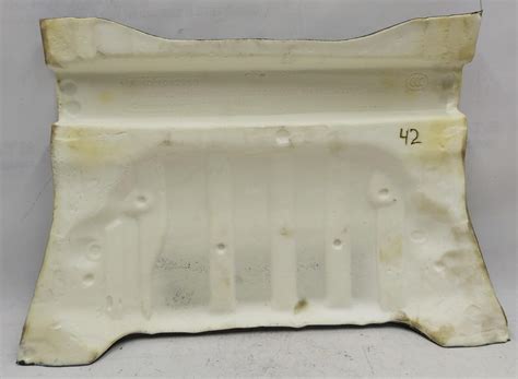 Wärme und Geräuschdämmung des hinteren Motors vorne Tesla Modell ...