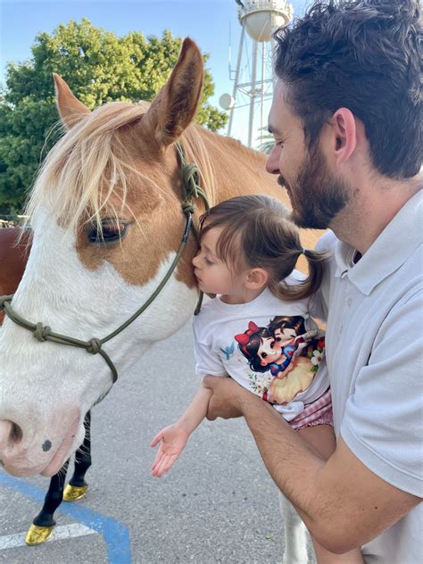 Salser & Dillard Funeral Chapel | Visalia CA