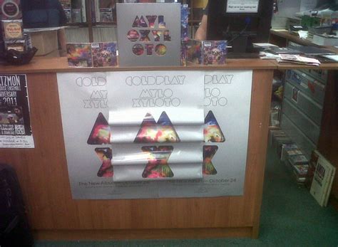 Mylo Xyloto – out now everywhere | Coldplay