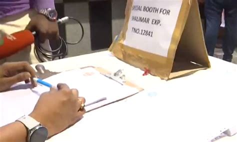 Coromandel express derailment: Spl helpdesk set up at Chennai Central