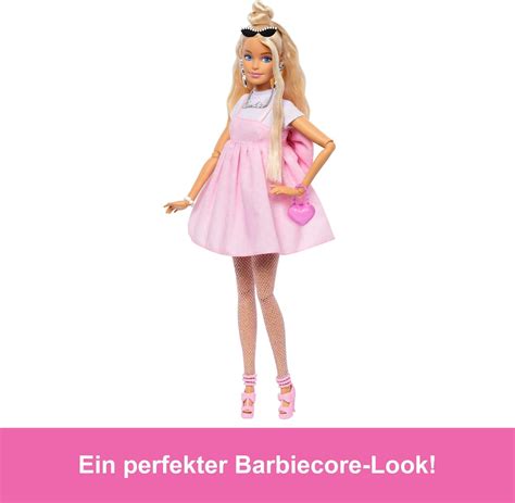 Barbie Deluxe Style Doll # 3 with Barbie Outfit - India | Ubuy