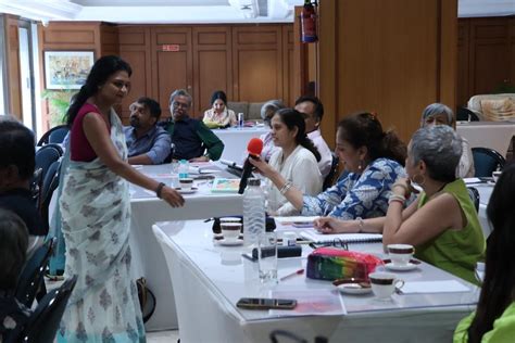 Exploring Personal Narrative in Creative Writing