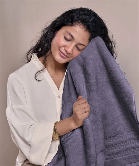 Luxury 2 PC Bath Towel Set, Purple|625 GSM Cotton|Anti Microbial ...