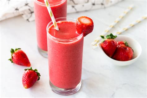 Easy Strawberry Smoothie Recipe