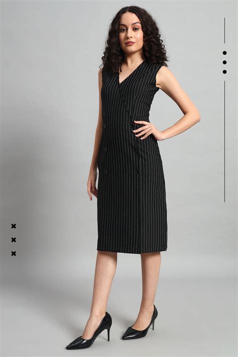 Buy Women Western & Cotton dresses Online at CharcoalThreads – Charcoal ...