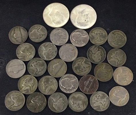 Lot - Vintage U.S. Buffalo Nickels, Silver 1/2 Dollar Coins