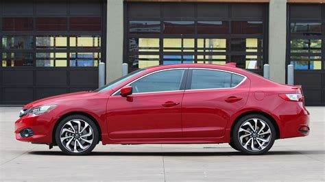 Review: 2017 Acura ILX