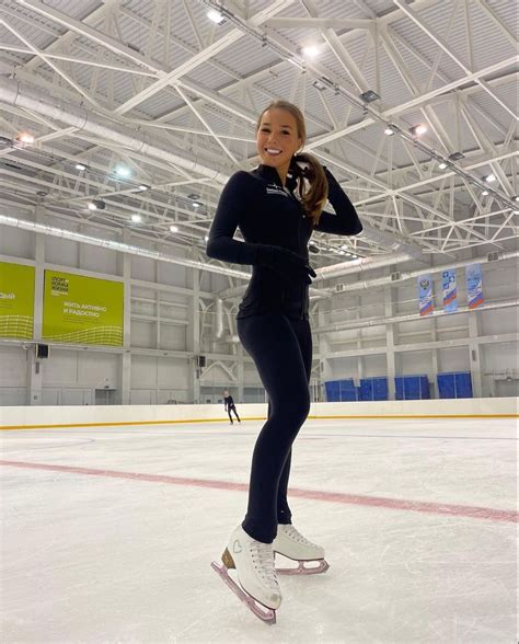 ice skating outfits female