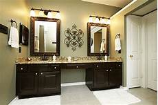 Rubbed Bronze Mirror Bathroom bathroom vanity mirrors rubbed bronze easyhometips org Rubbed Bronze Mirror Bathroom bathroom vanity mirrors rubbed bronze easyhometips org
