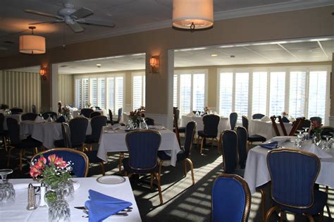 Dining Room - Vero Beach Yacht Club