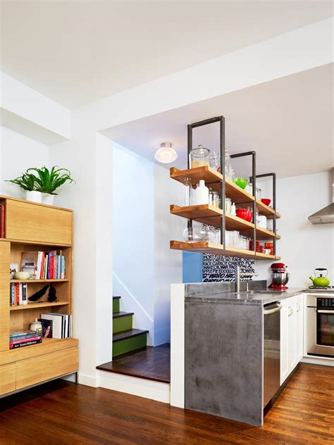 10 Benefits of Open Shelving in the Kitchen | HGTV