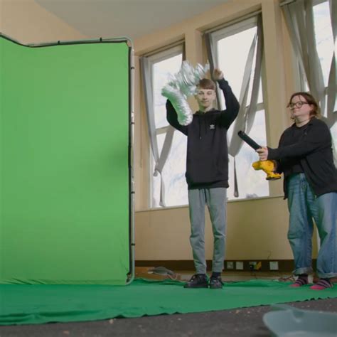 Image result for Greenscreen VFX Tutorial