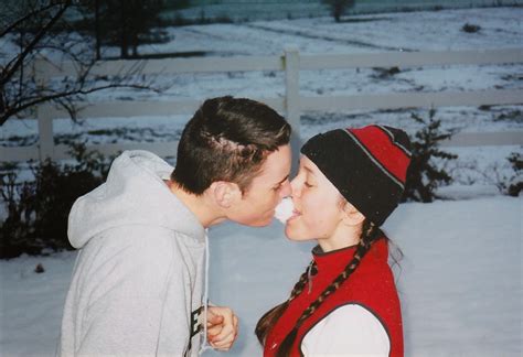 Snowball Kissing: Whats the Buzz