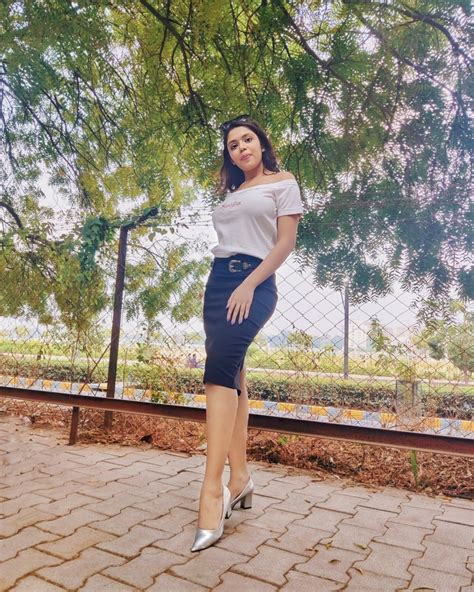 Profile & Contact Details of Ram With Jaanu