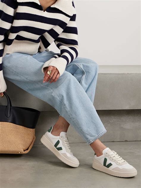 Sneakers Trend 2024: Low-profile sneakers - Wishupon