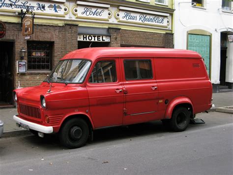 Ford Transit in Düsseldorf | An old Ford Transit van (long w… | Flickr