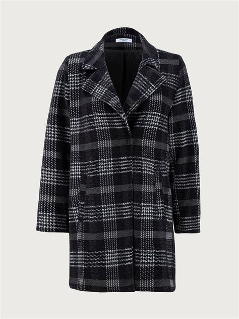 Elegantes abrigos para mujer | Arturo Calle