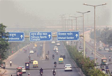 Delhi air quality nears 'severe' category, GRAP stage III kicks in