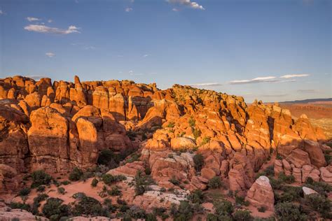 Scenery of Red Rocks at Arches National Park near Moab (Utah, USA) : r ...