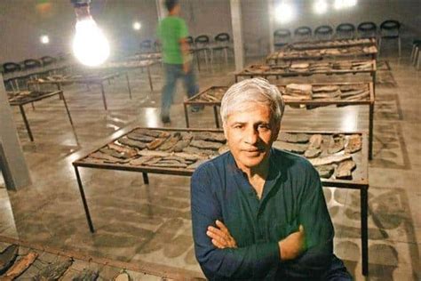 Contemporary artist Vivan Sundaram dies | Mint