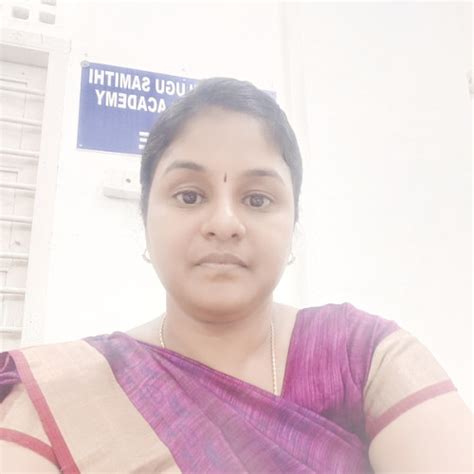 Abirami - Basic computer teacher in Neyveli t.s - ₹400/h