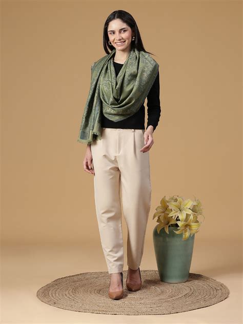 Buy Razan Woolen Jacquard Stole Online | Shingora