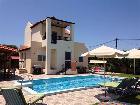 VILLA HELIOS (Maleme, Crete) - Villa Reviews & Photos - Tripadvisor