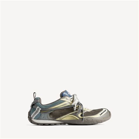 Balenciaga Official Online Boutique ZW