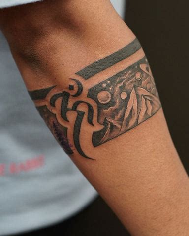 Powerful 20 Lord Shiva Tattoos for Men: Spiritual & Masculine. – Men ...