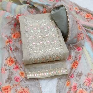 Pakistani Suits - Buy Latest Pakistani Dresses 2021 online at best ...