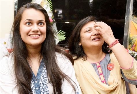 22-Year-Old IAS Topper Tina Dabi Wants To Be A Role Model For Girls ...