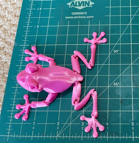 Flexible, Articulating Unique 3D Printed Frog Multi Size, Color - Etsy