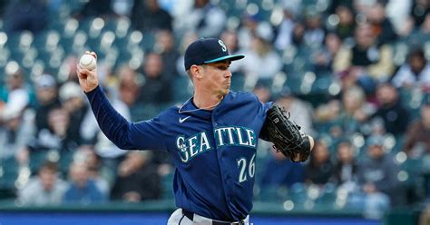 Luke Raley's career night powers Mariners past White Sox | Reuters