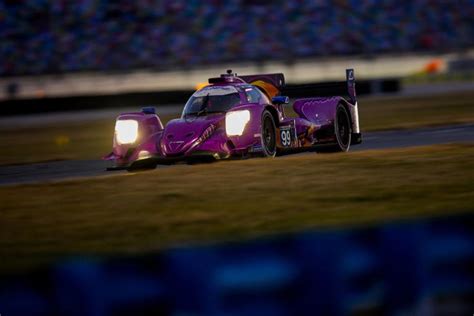 Daytona 24h, Hour 18: Porsche continues to dominate as Tandy leads Campbell