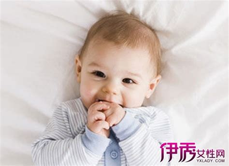 【六个月的宝宝发育标准】【图】六个月的宝宝发育标准 六个月宝宝的生理状况和护理方法(2)_伊秀亲子|yxlady.com