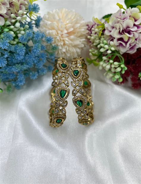 Hanika Premium Victorian Ad Bangles – Kaushalya Art Jewellery