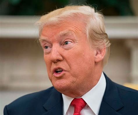 Ex-Ethics Boss Fears Trump 'Profiting From the Presidency' | Newsmax.com