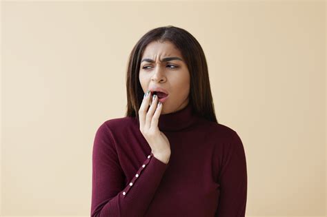 How Toothpaste Helps Soothe Mouth Ulcer Pain | Enzim Singapore