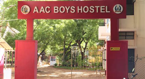 Arul Anandar College