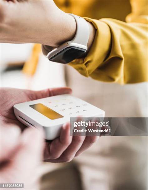 Watch Card in Computer 的图像结果