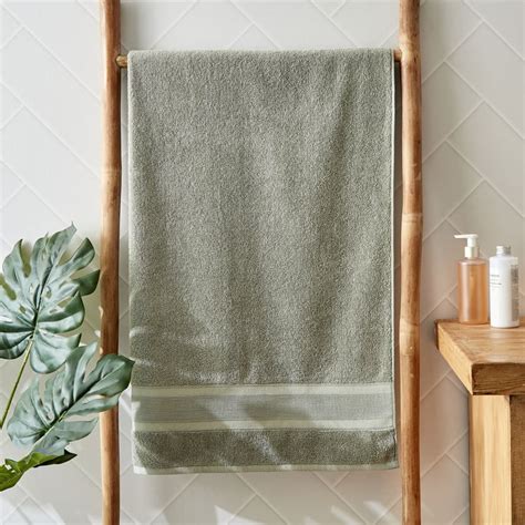 Buy Colour Refresh Essence Cotton Bath Towel - 70x140cm from Home ...