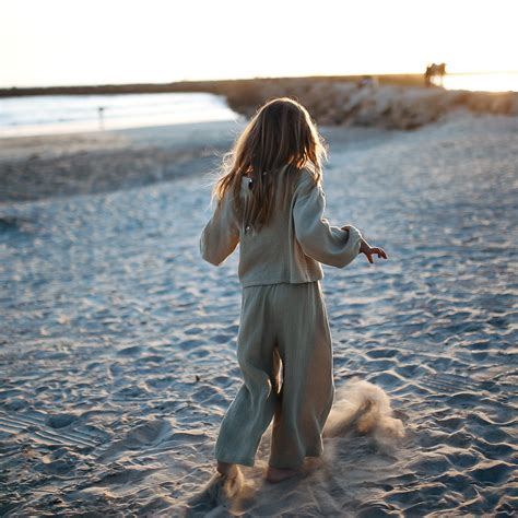 DRESSES + SETS + SKIRTS | GIRLS – Minimalist Folk Co.