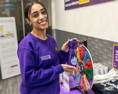 Planet Fitness, welcome to Hawthorne! — Lyn Morton Photo