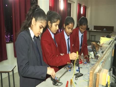 Gorakhpur: B.Tech students design 'Shiva Stick' to enable visually ...