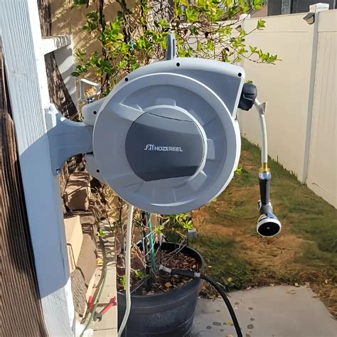Retractable Garden Hose Reel